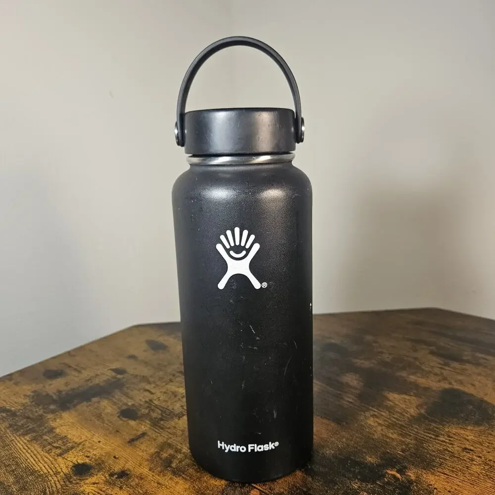Hydro Flask 32 oz Wide Mouth Water Bottle Black Insulated Stainless Flex Cap